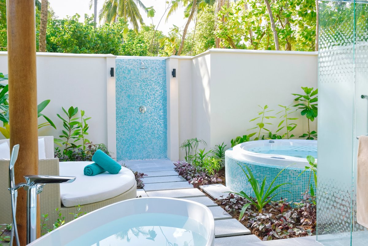 Kandima Beach Villa with Swirl Pool Medium