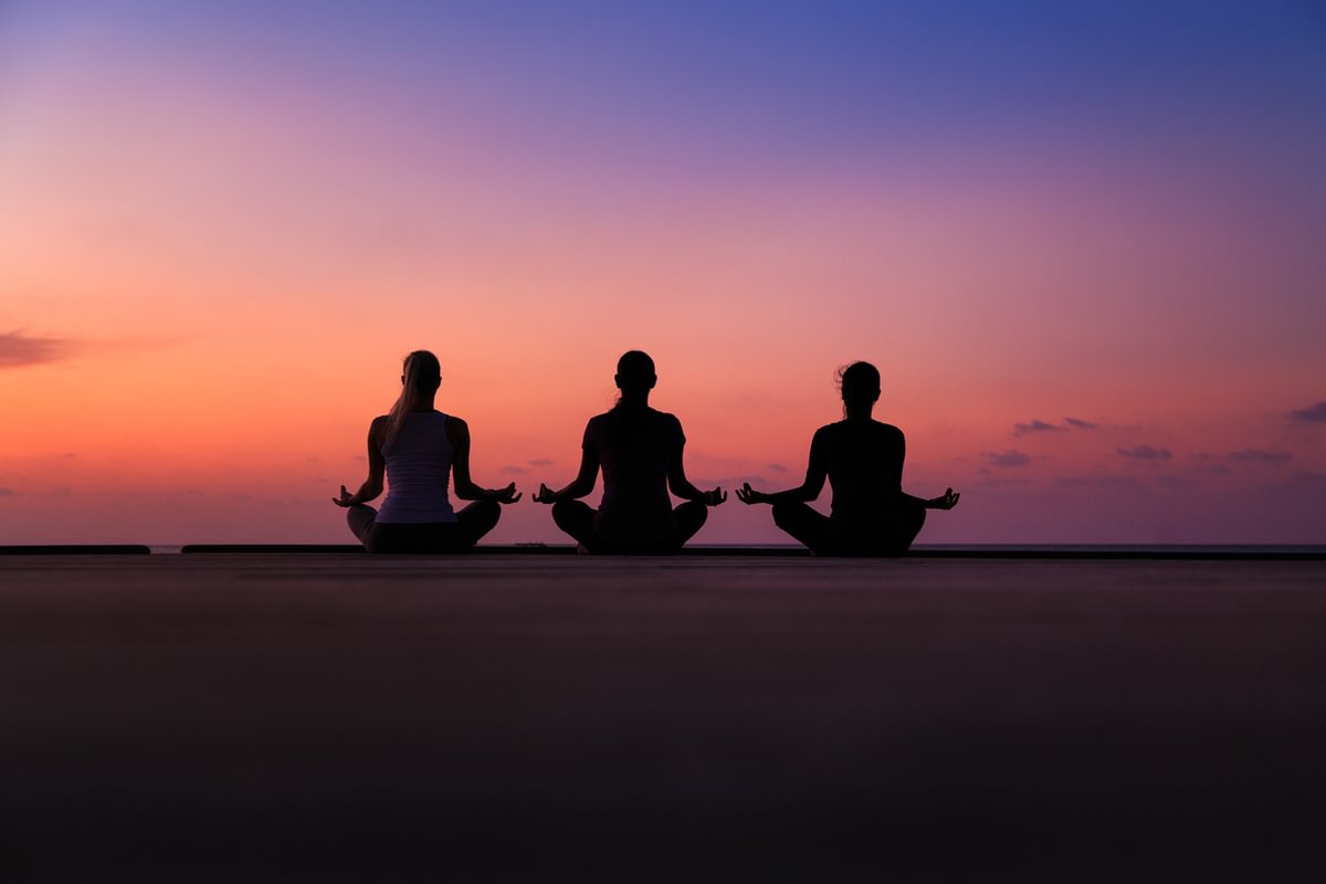 Kandima_-_Wellness_Pavilion_Yoga_-_Medium.jpg